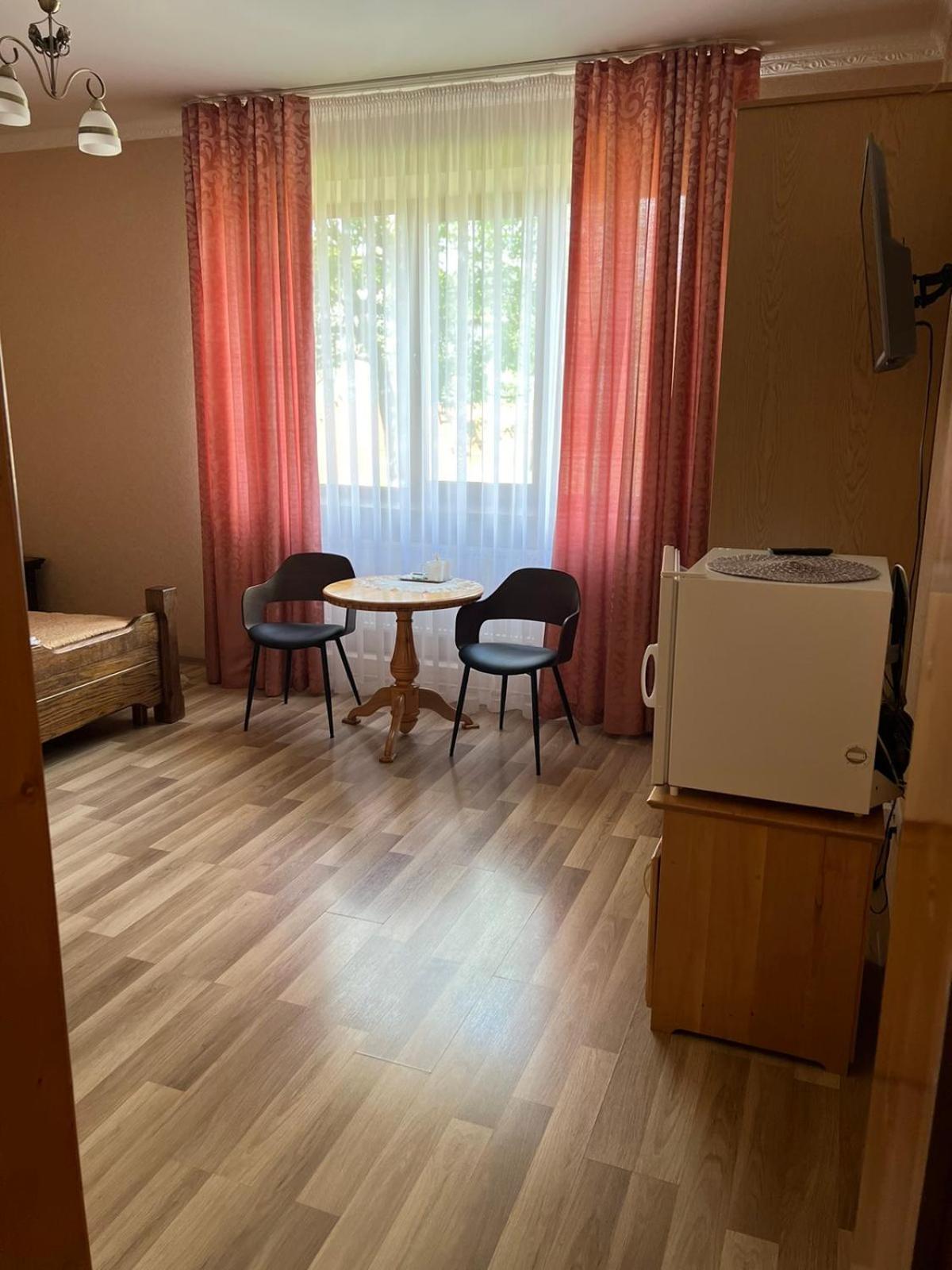 Mini-Hotel "Nord" Chynadiyovo エクステリア 写真