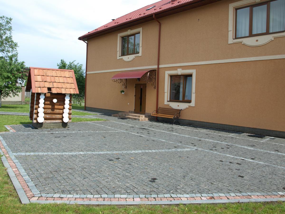 Mini-Hotel "Nord" Chynadiyovo エクステリア 写真