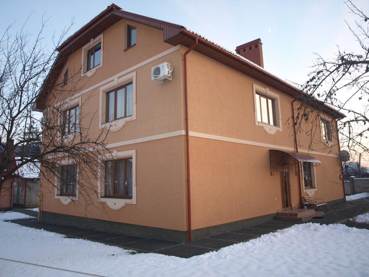 Mini-Hotel "Nord" Chynadiyovo エクステリア 写真